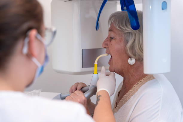 Best Broken or Cracked Tooth Emergency Dentist in Balm, FL