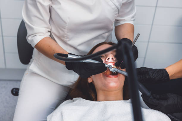 Best Emergency Dental Extractions in Balm, FL